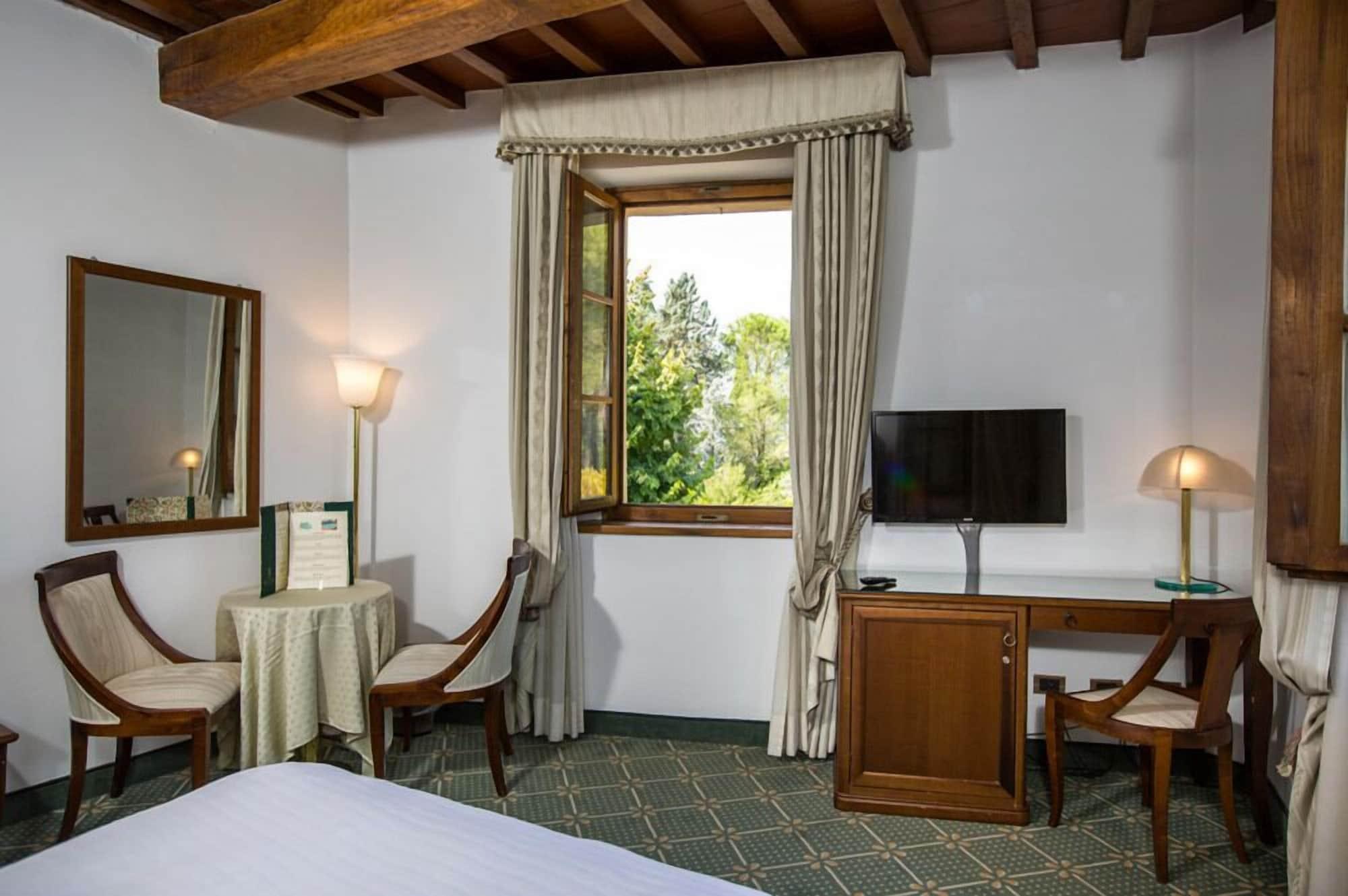 Hotel Villa San Lucchese Поджібонсі Екстер'єр фото