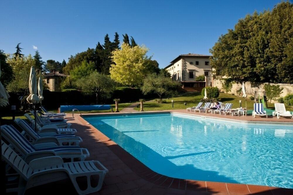 Hotel Villa San Lucchese Поджібонсі Екстер'єр фото
