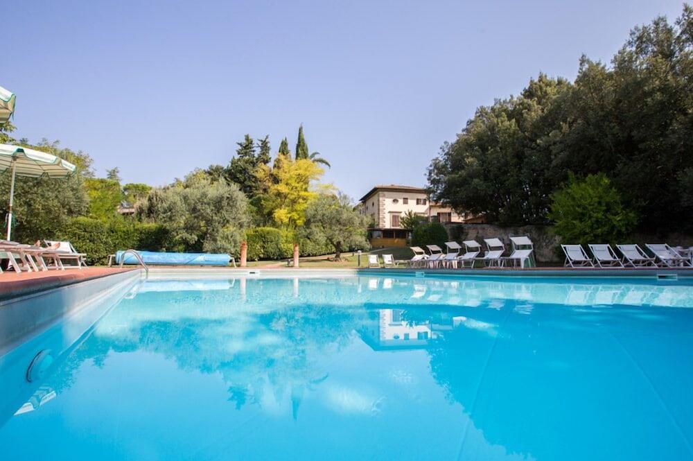 Hotel Villa San Lucchese Поджібонсі Екстер'єр фото