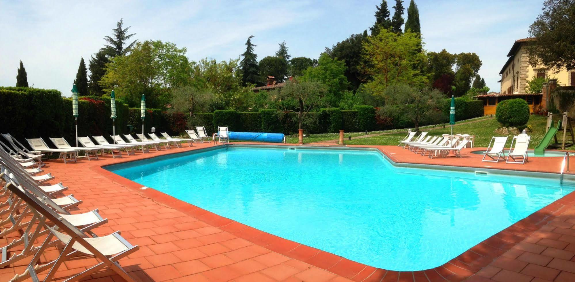 Hotel Villa San Lucchese Поджібонсі Екстер'єр фото